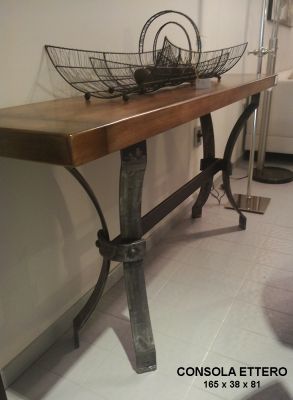 Consolas - Dressoires - Arrimes